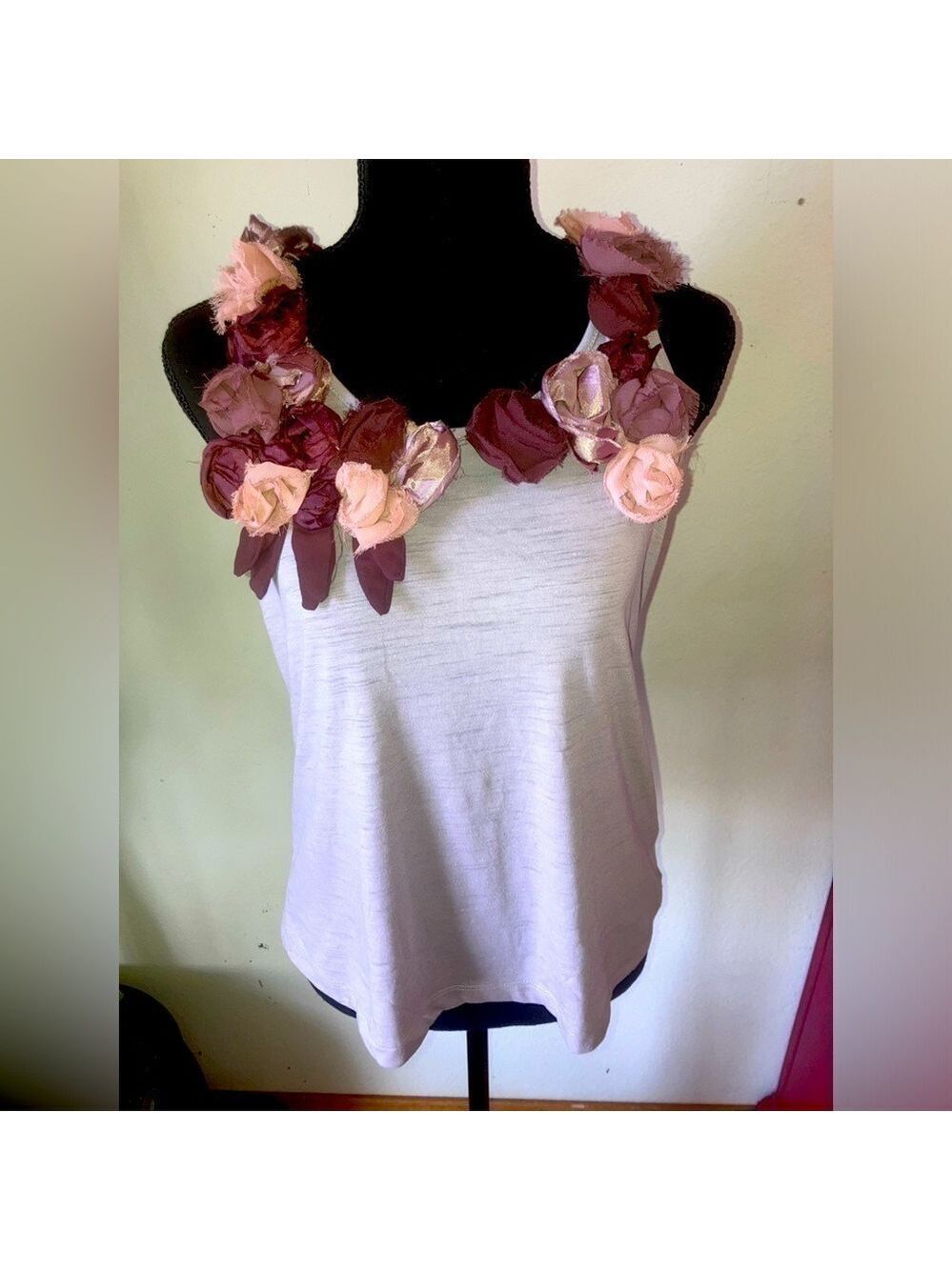 ANTHROPOLOGIE One September Top Lyla Sequin Floral Chiffon Tunic Top size SM